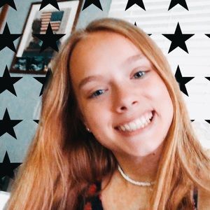 Meet your Posher, Lacey